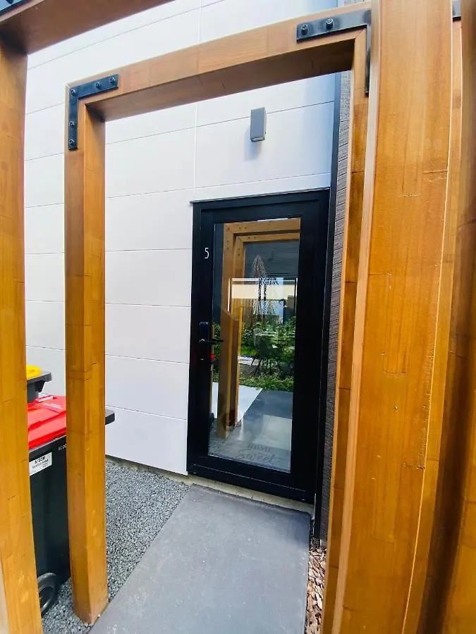 Home Sweet Home Christchurch Centre Apartment